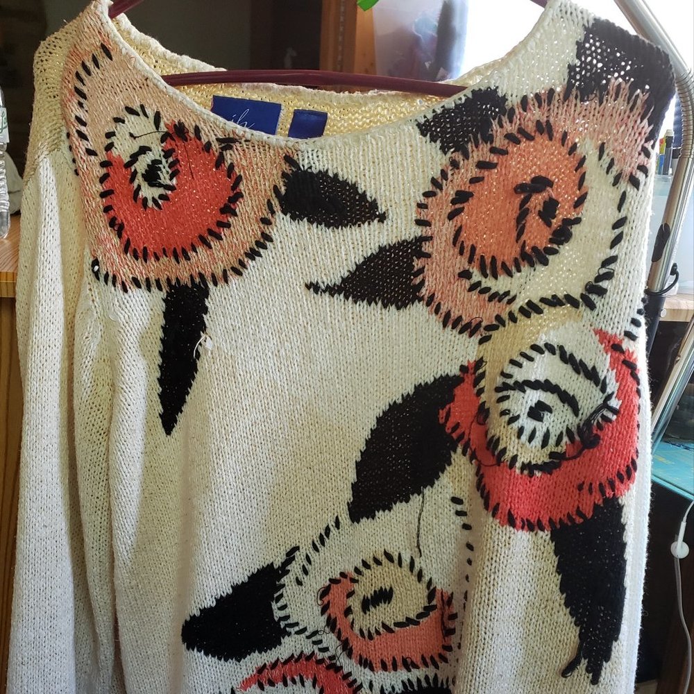 Floral pattern womens knit sweater